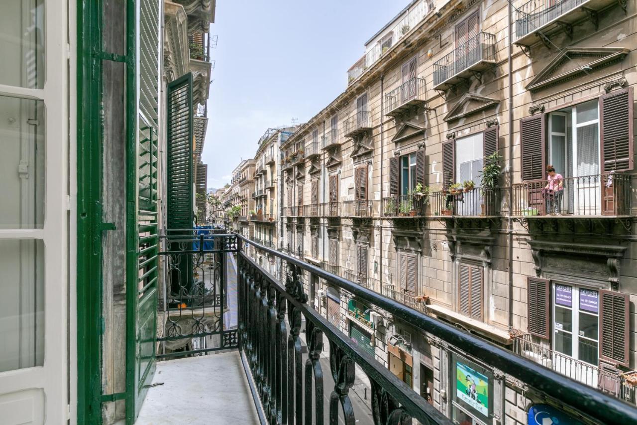 Vittorio Emanuele Charming Central Flats Palermo Exterior foto